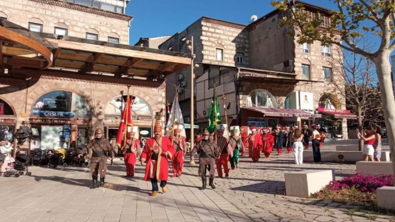 Bursa'da Hanlar Bölgesi'nde kültür sanat buluşmaları