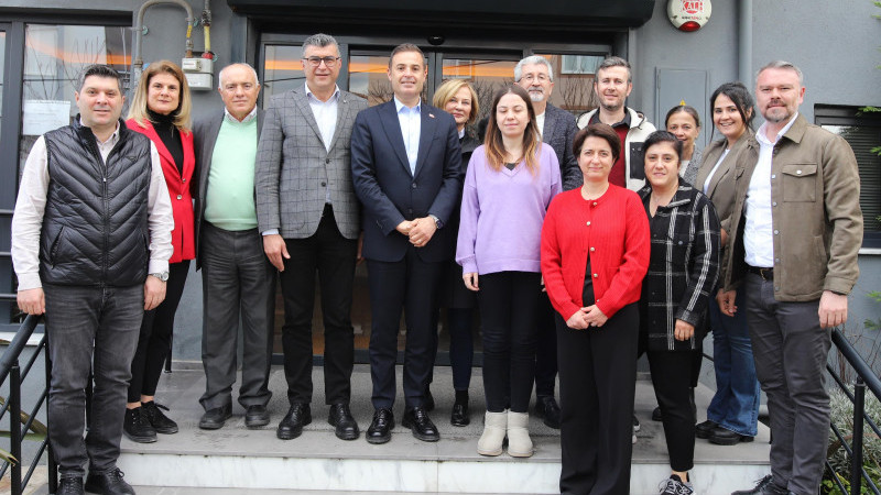 CHP’Lİ AHMET AKIN: ÇOCUK HASTANESİ TIBBİYELİ HİKMET’İN ADIYLA ONURLANACAK