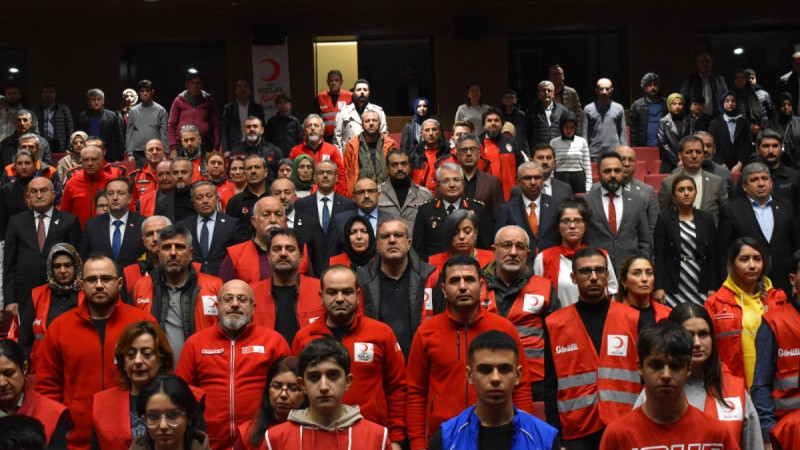 BALIKESİR KIZILAY’DAN DOLU DOLU BİR HAFTA